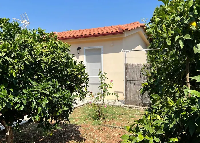 Kostoula Mini House Karavomylos